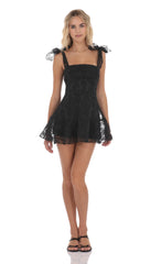 Motif Pattern A-line Dress in Black